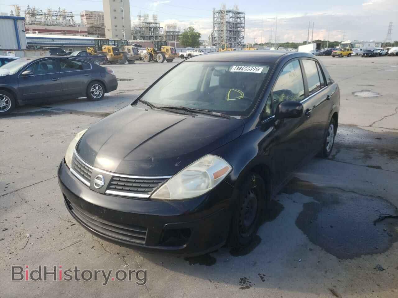 2007 NISSAN VERSA - VIN: 3N1BC11E37L393511 - Фото 2