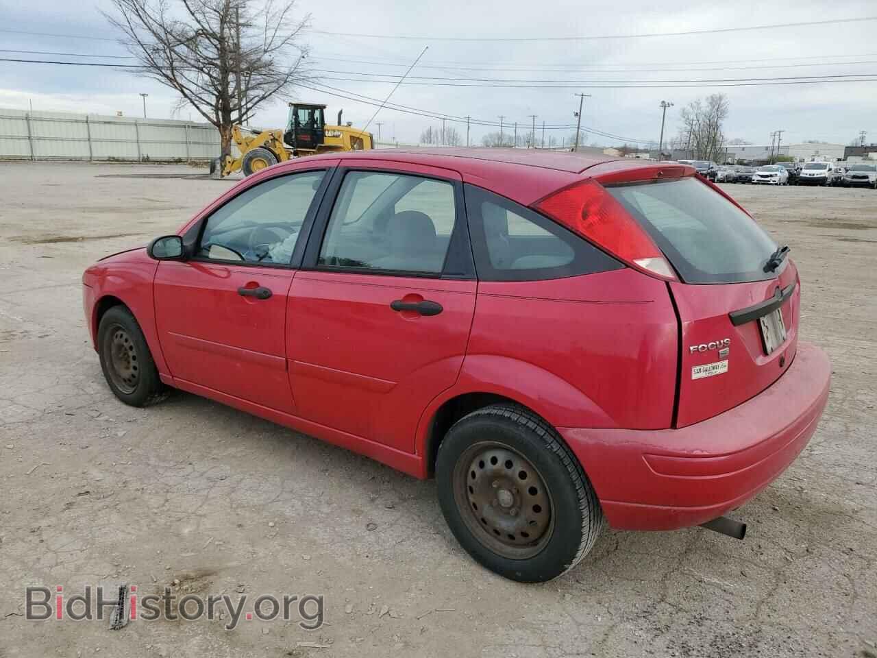 2005 FORD FOCUS - VIN: 3FAFP37N95R149061 - Фото 2