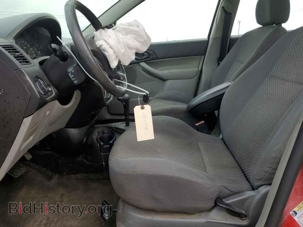 2005 FORD FOCUS - VIN: 3FAFP37N95R149061 - Фото 7