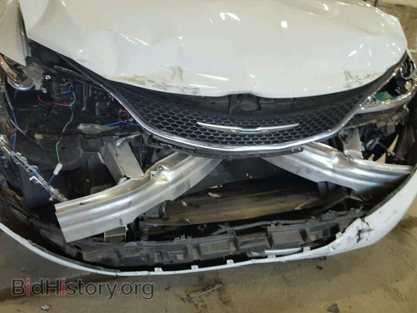 2015 CHRYSLER 200 - VIN: 1C3CCCAB5FN573417 - Photo 9