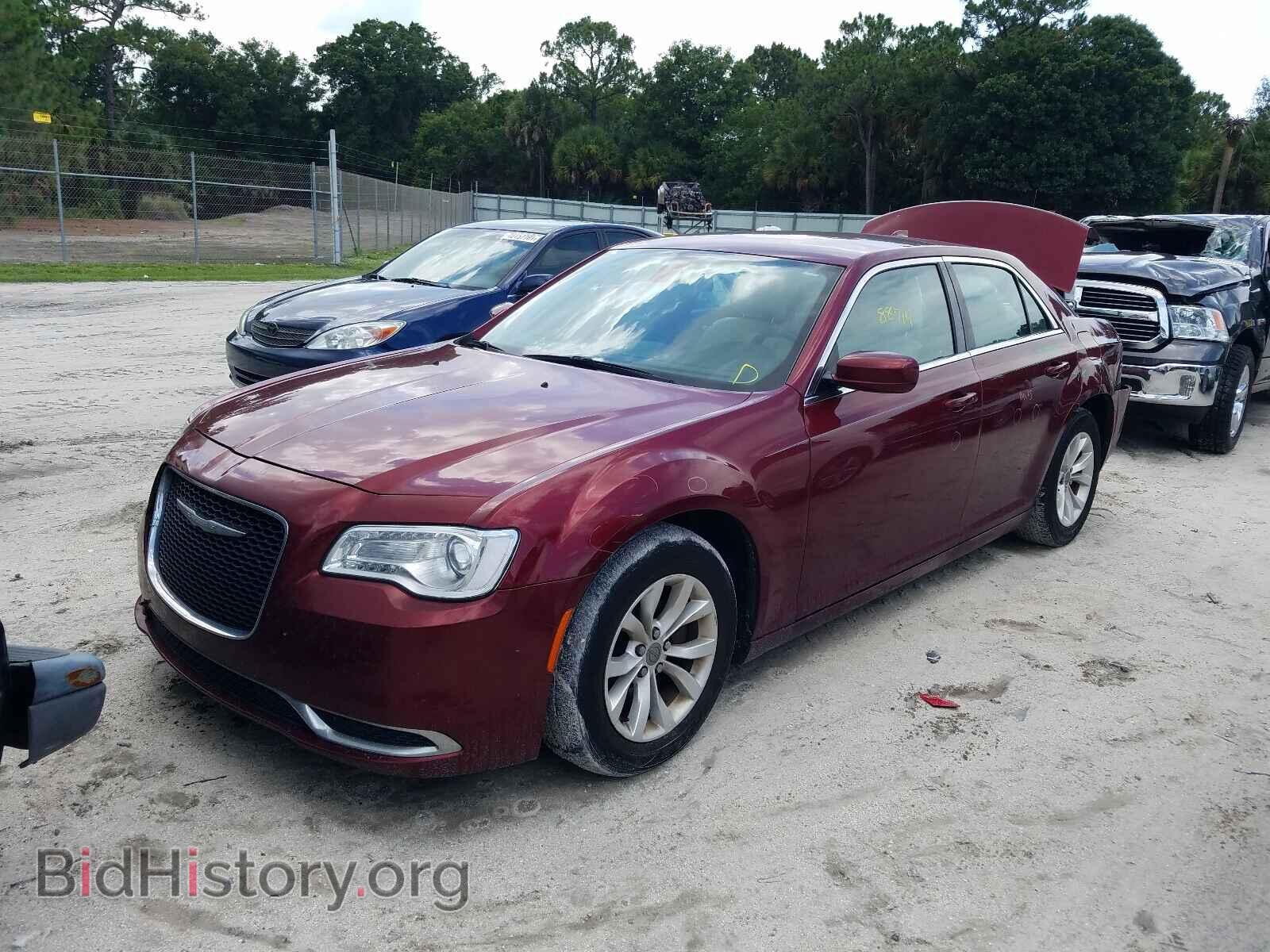 2015 CHRYSLER 300 - VIN: 2C3CCAAGXFH830080 - Фото 2
