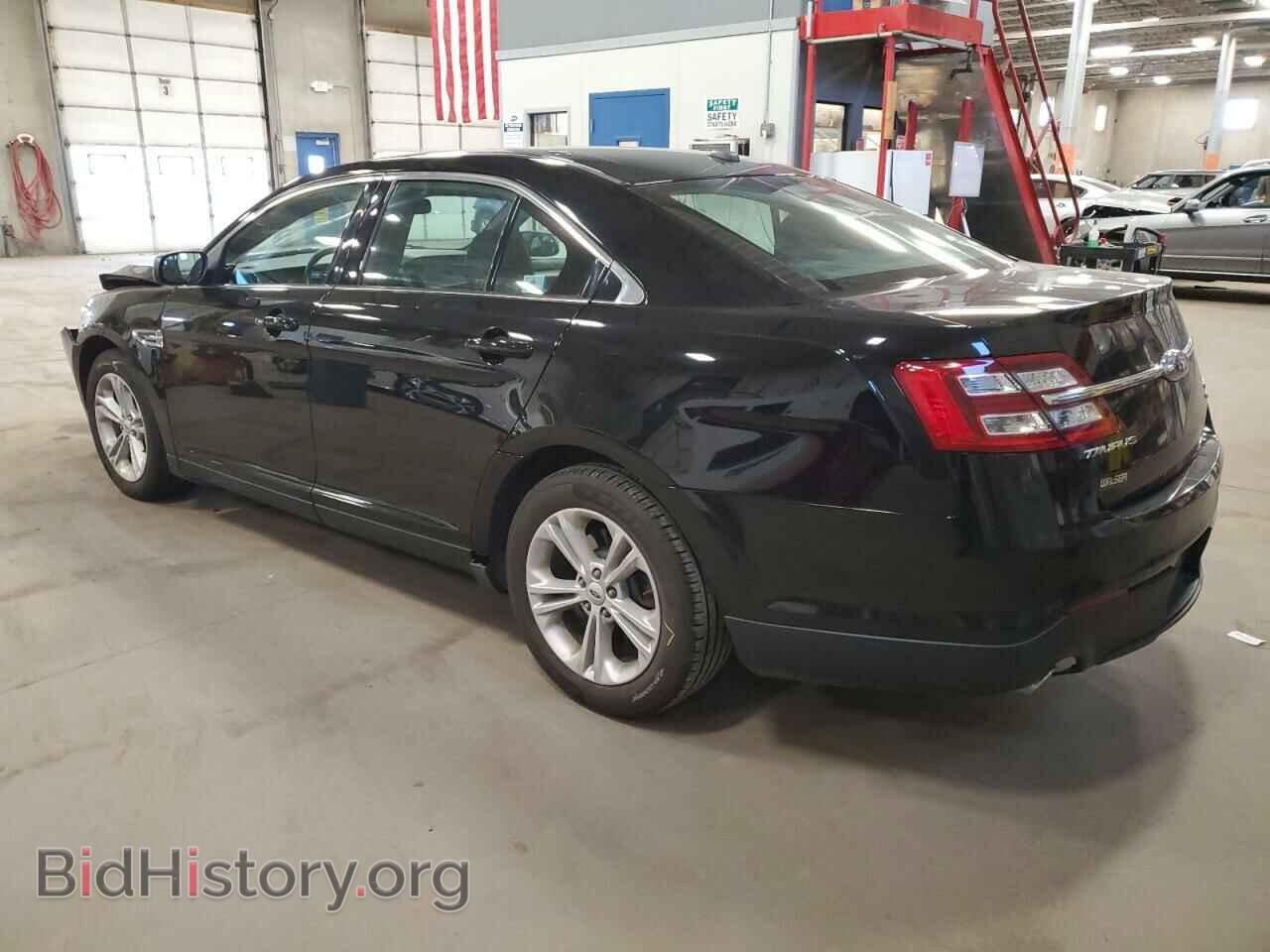 2017 FORD TAURUS - VIN: 1FAHP2E82HG120058 - Фото 2