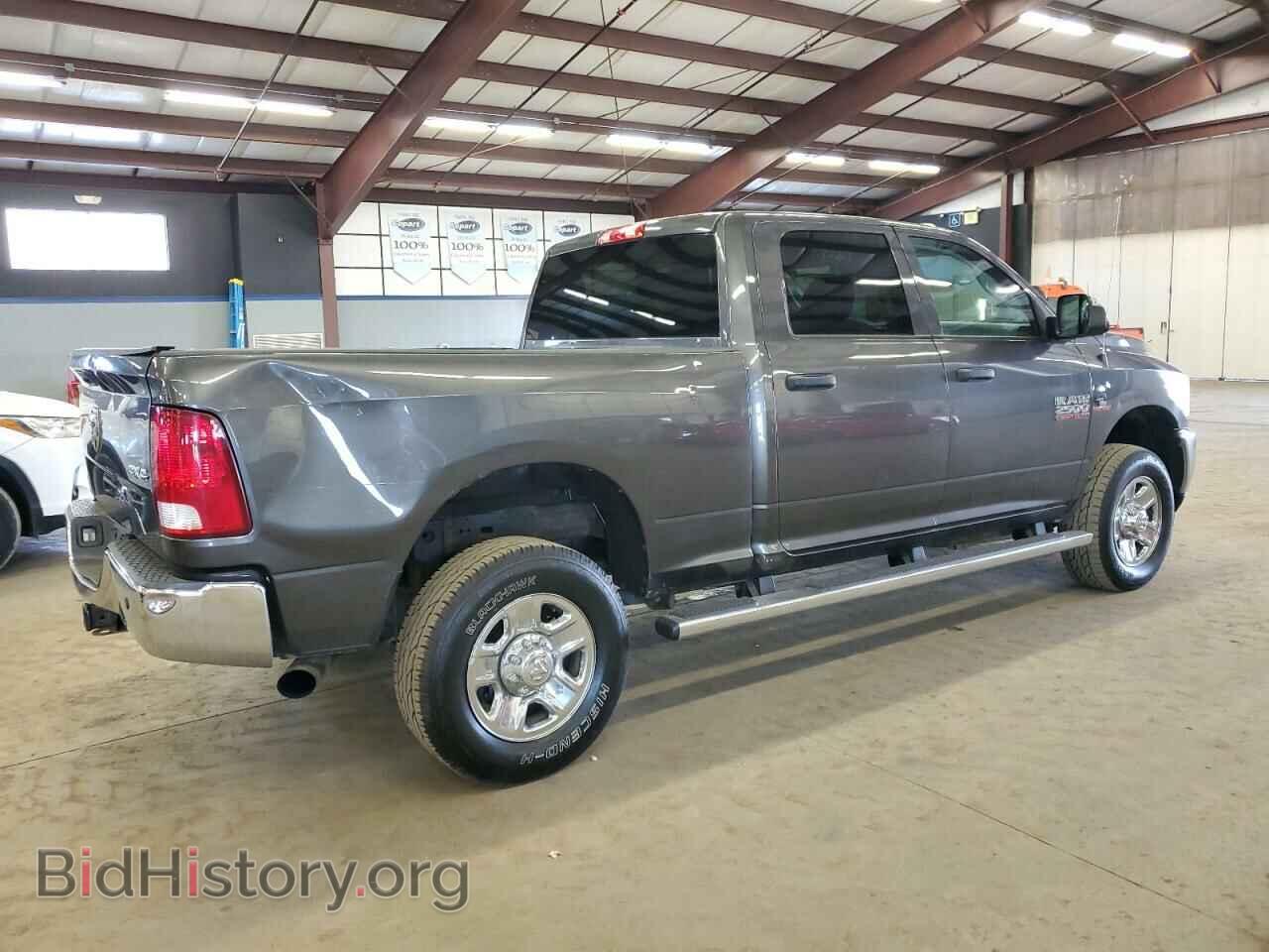 2016 RAM All Models - VIN: 3C6UR5CL2GG167306 - Photo 3