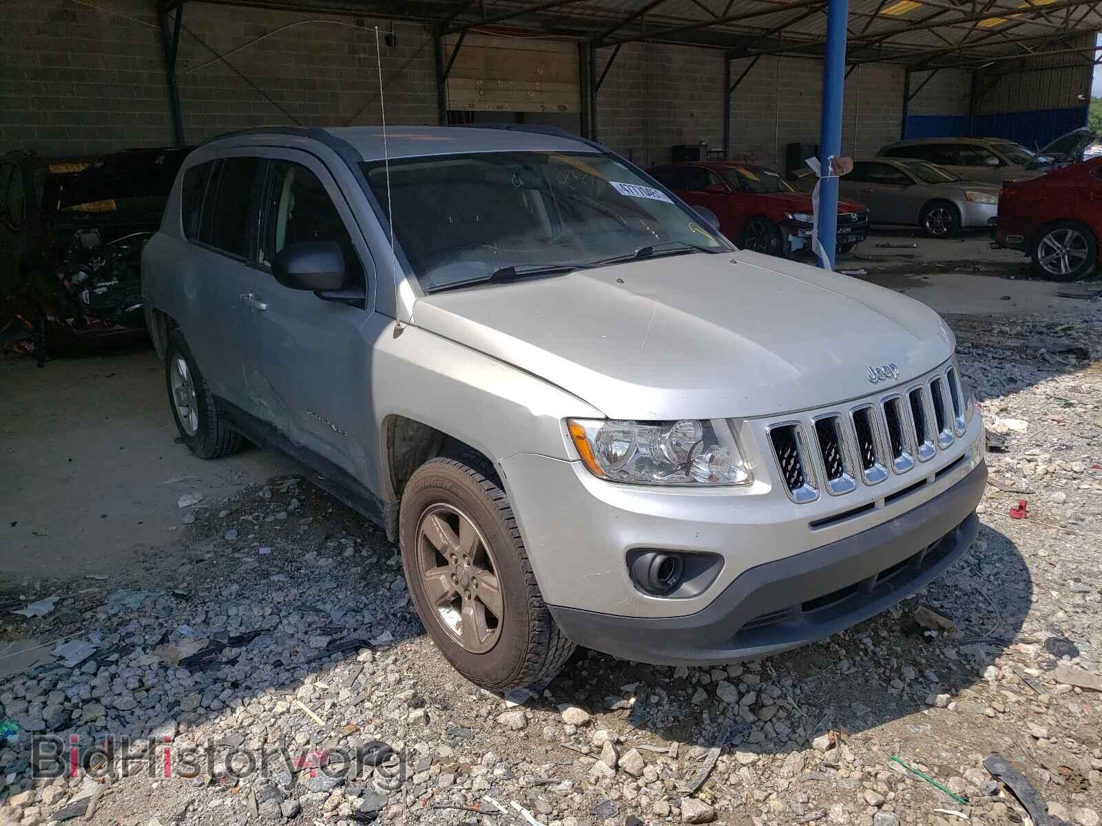 Photo 1C4NJCBAXDD244358 - JEEP COMPASS 2013