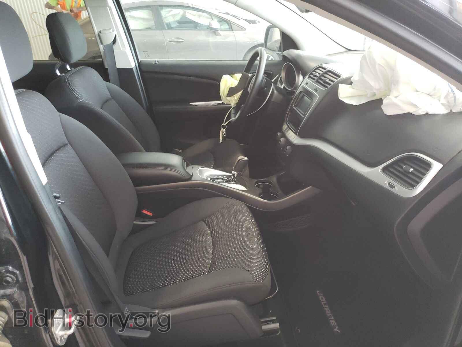 2017 DODGE JOURNEY - VIN: 3C4PDDGGXHT521027 - Фото 5