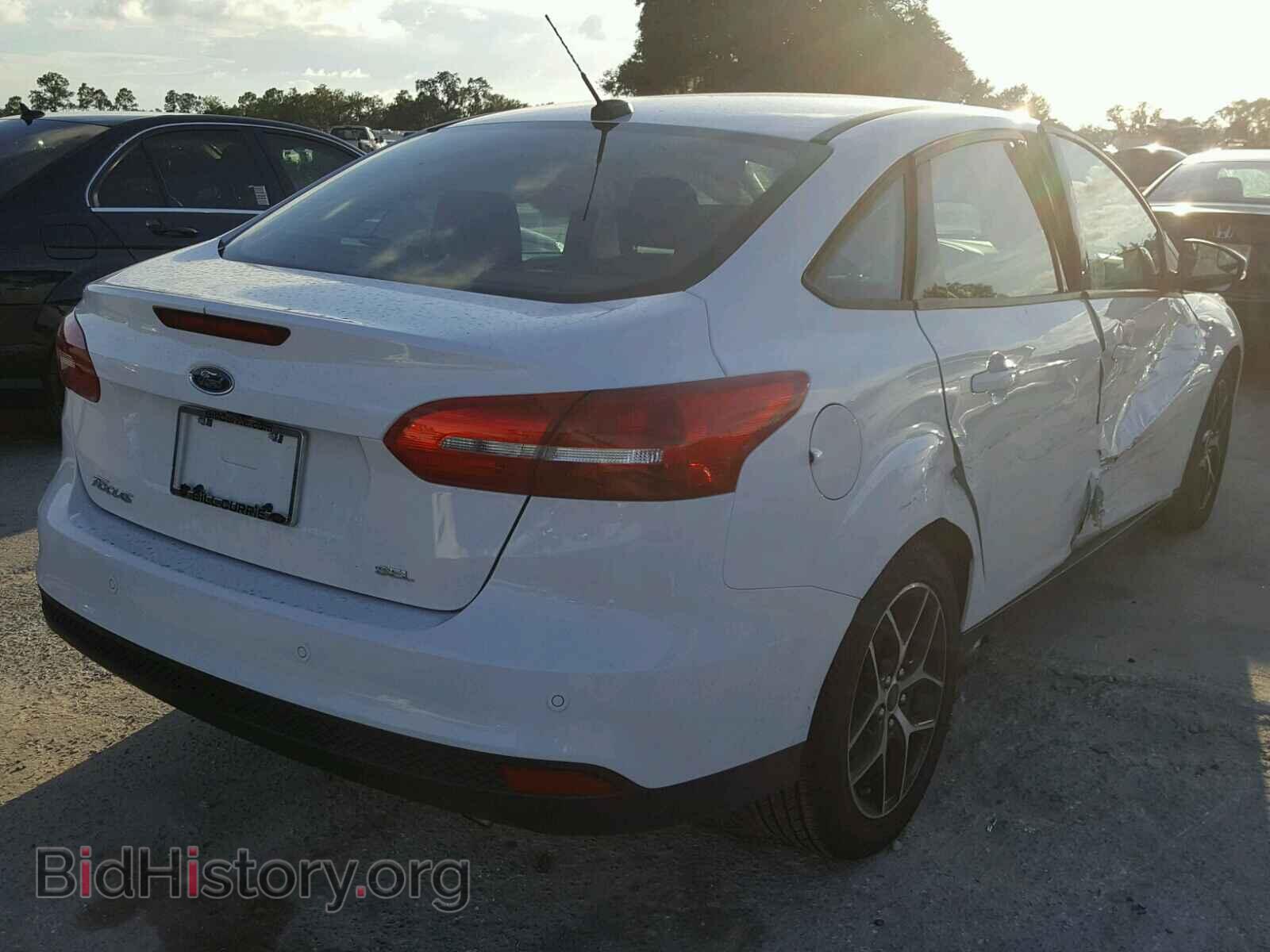 2017 FORD FOCUS - VIN: 1FADP3H26HL322744 - Photo 4