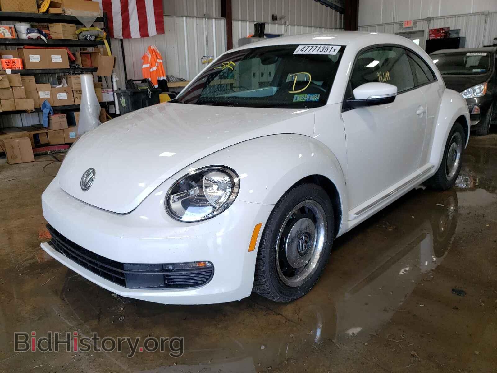 2012 VOLKSWAGEN BEETLE - VIN: 3VWJP7AT2CM606626 - Фото 2