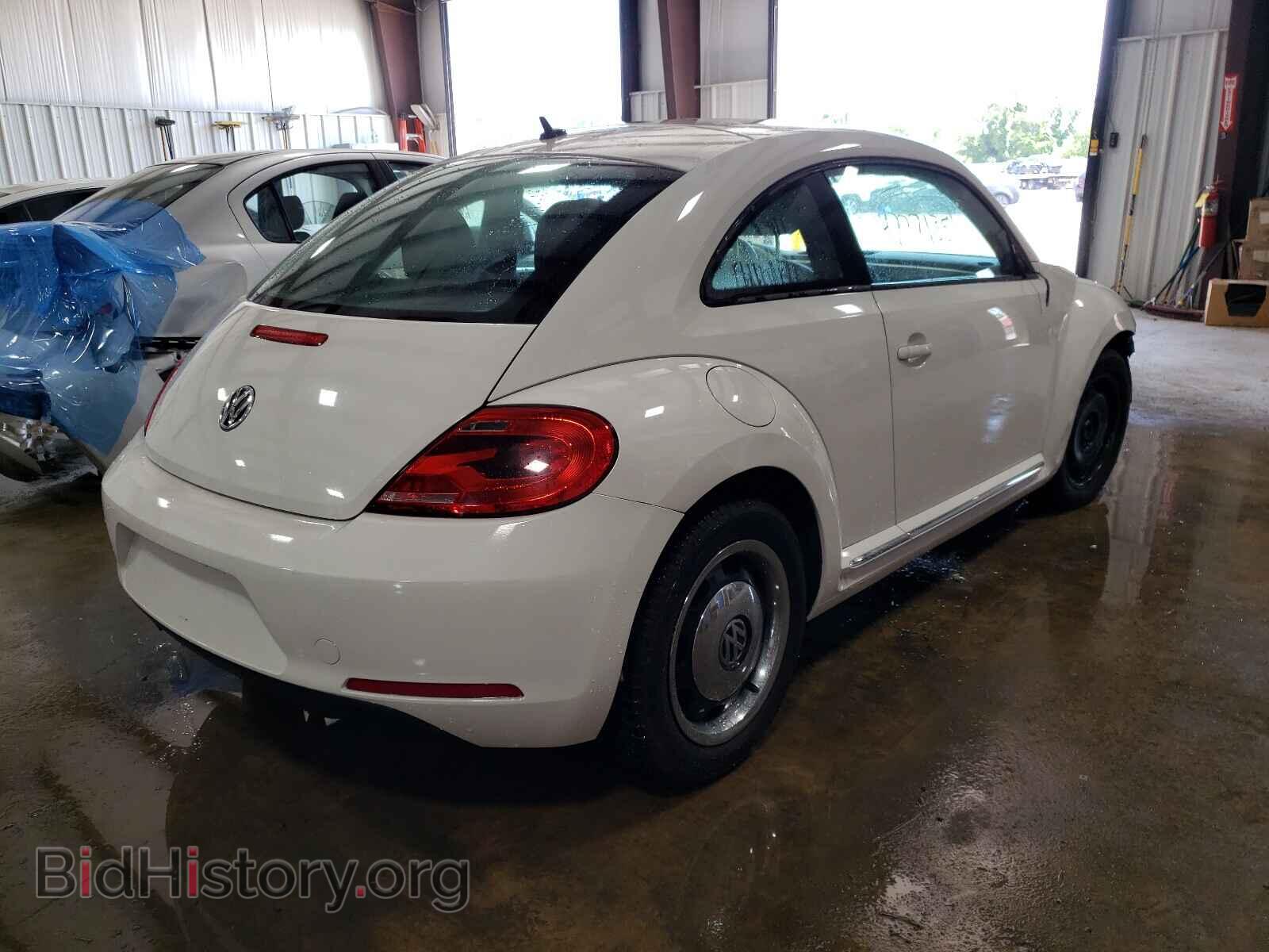 2012 VOLKSWAGEN BEETLE - VIN: 3VWJP7AT2CM606626 - Фото 4
