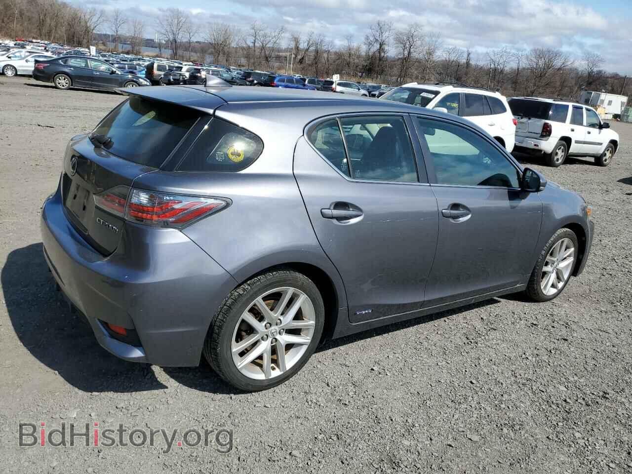 2014 LEXUS CT 200 - VIN: JTHKD5BH2E2182842 - Photo 3