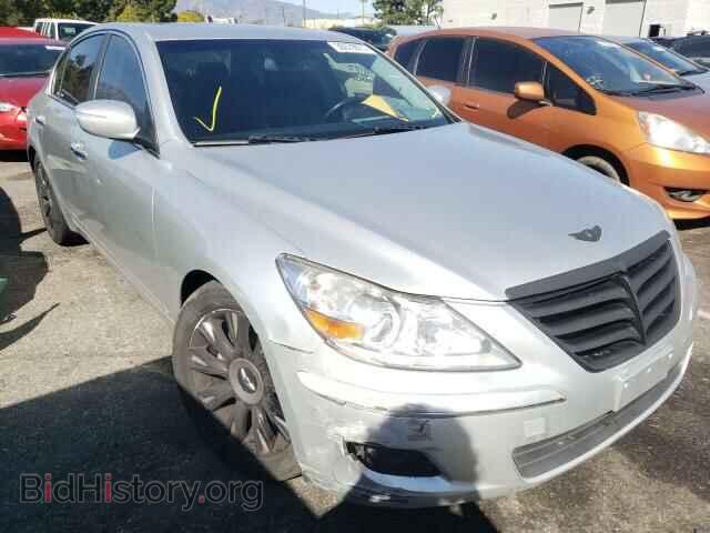 Photo KMHGC46E69U027088 - HYUNDAI GENESIS 2009