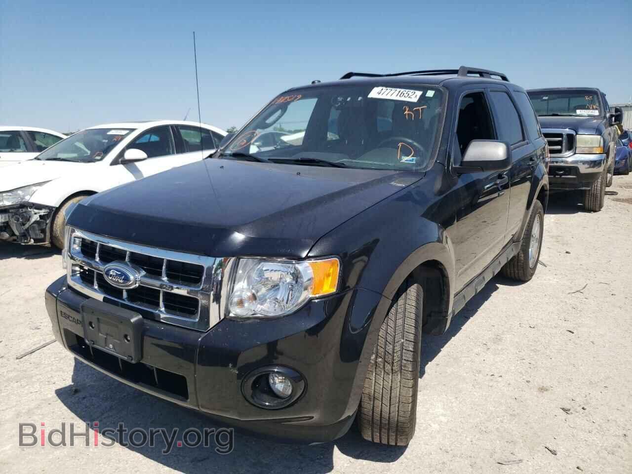 2011 FORD ESCAPE - VIN: 1FMCU9DG8BKA49589 - Фото 2