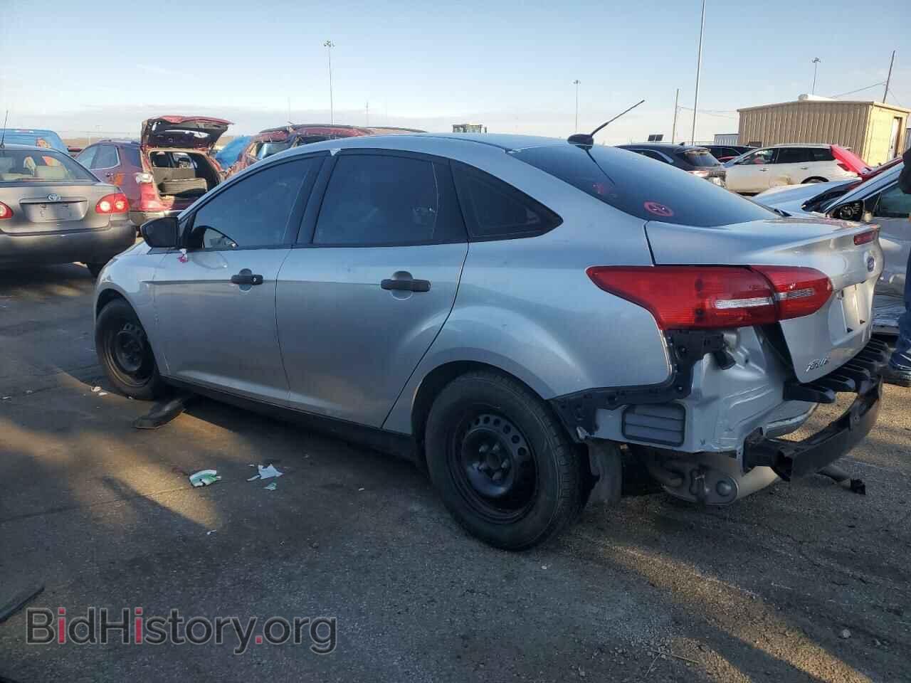 2018 FORD FOCUS - VIN: 1FADP3E23JL230162 - Photo 2