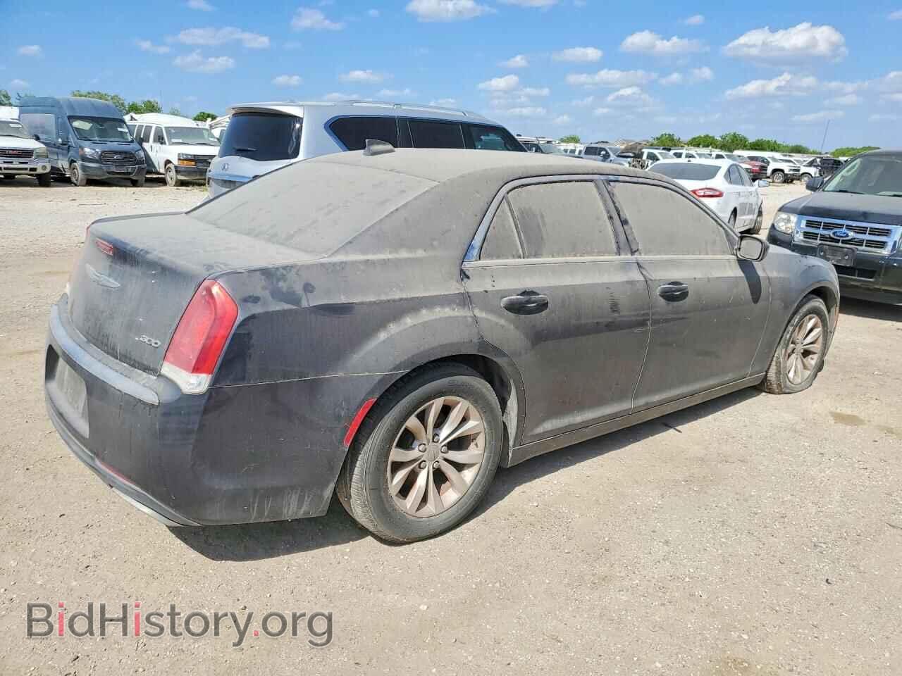 2016 CHRYSLER 300 - VIN: 2C3CCAAG0GH142025 - Фото 3
