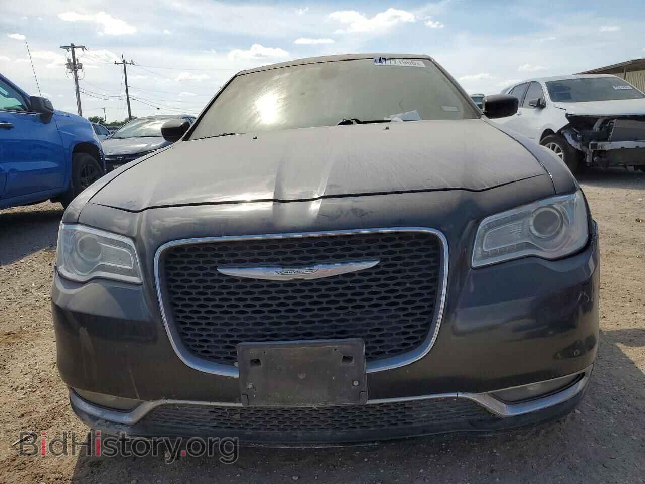 2016 CHRYSLER 300 - VIN: 2C3CCAAG0GH142025 - Фото 5
