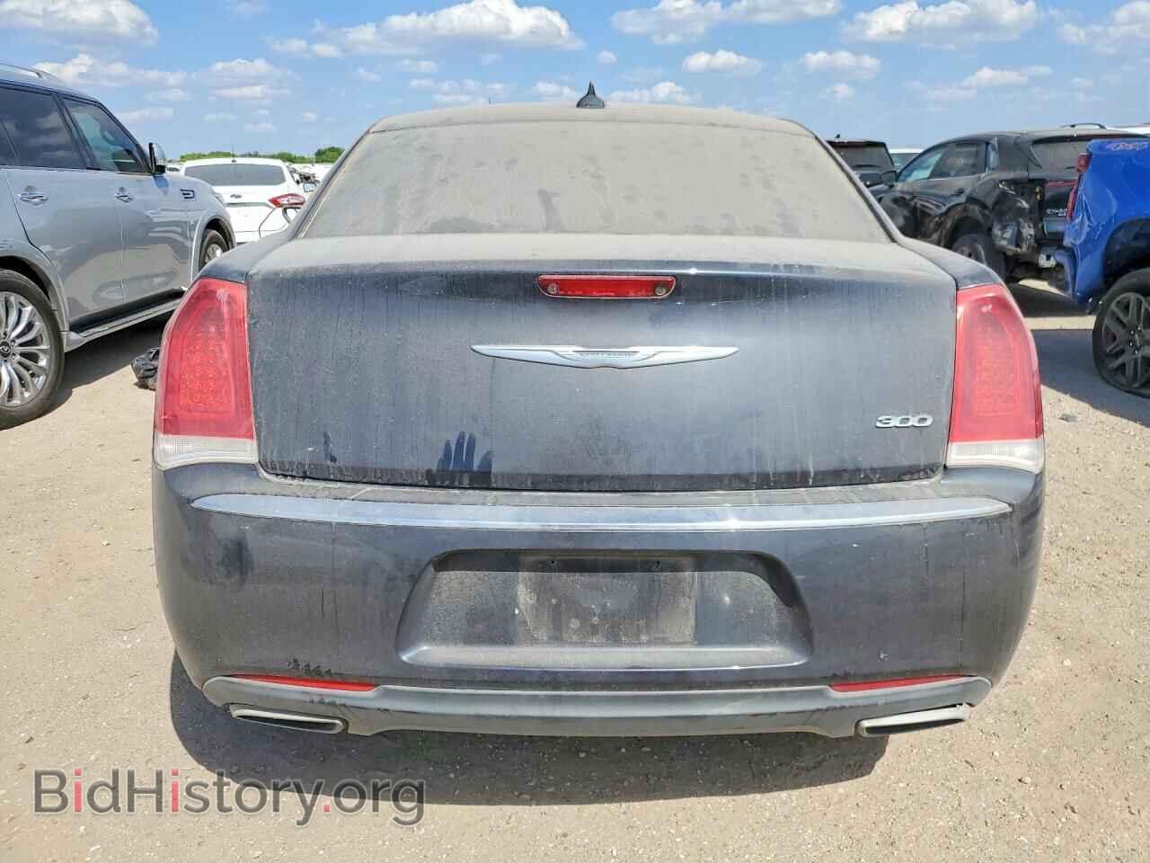 2016 CHRYSLER 300 - VIN: 2C3CCAAG0GH142025 - Фото 6
