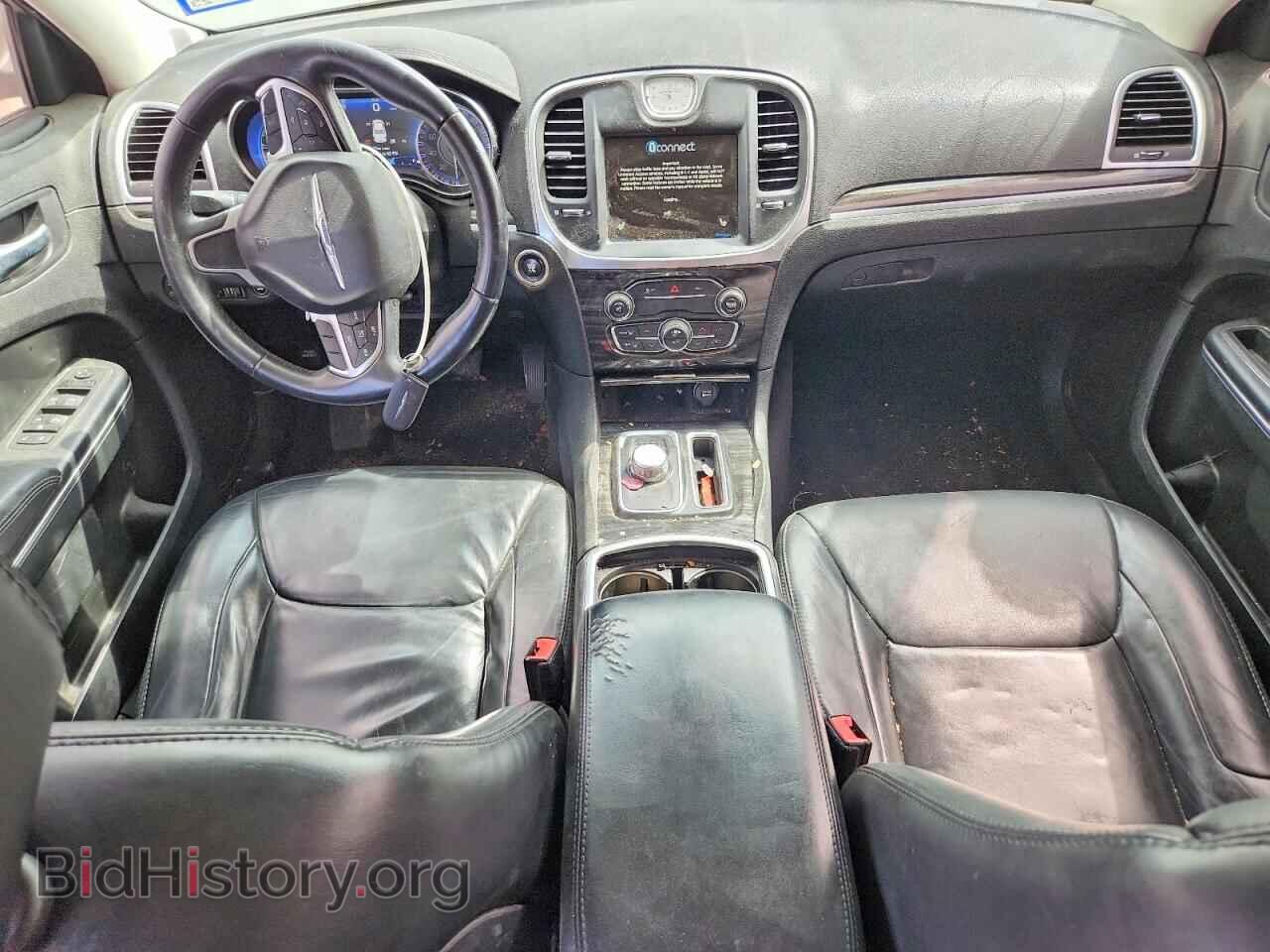 2016 CHRYSLER 300 - VIN: 2C3CCAAG0GH142025 - Фото 8