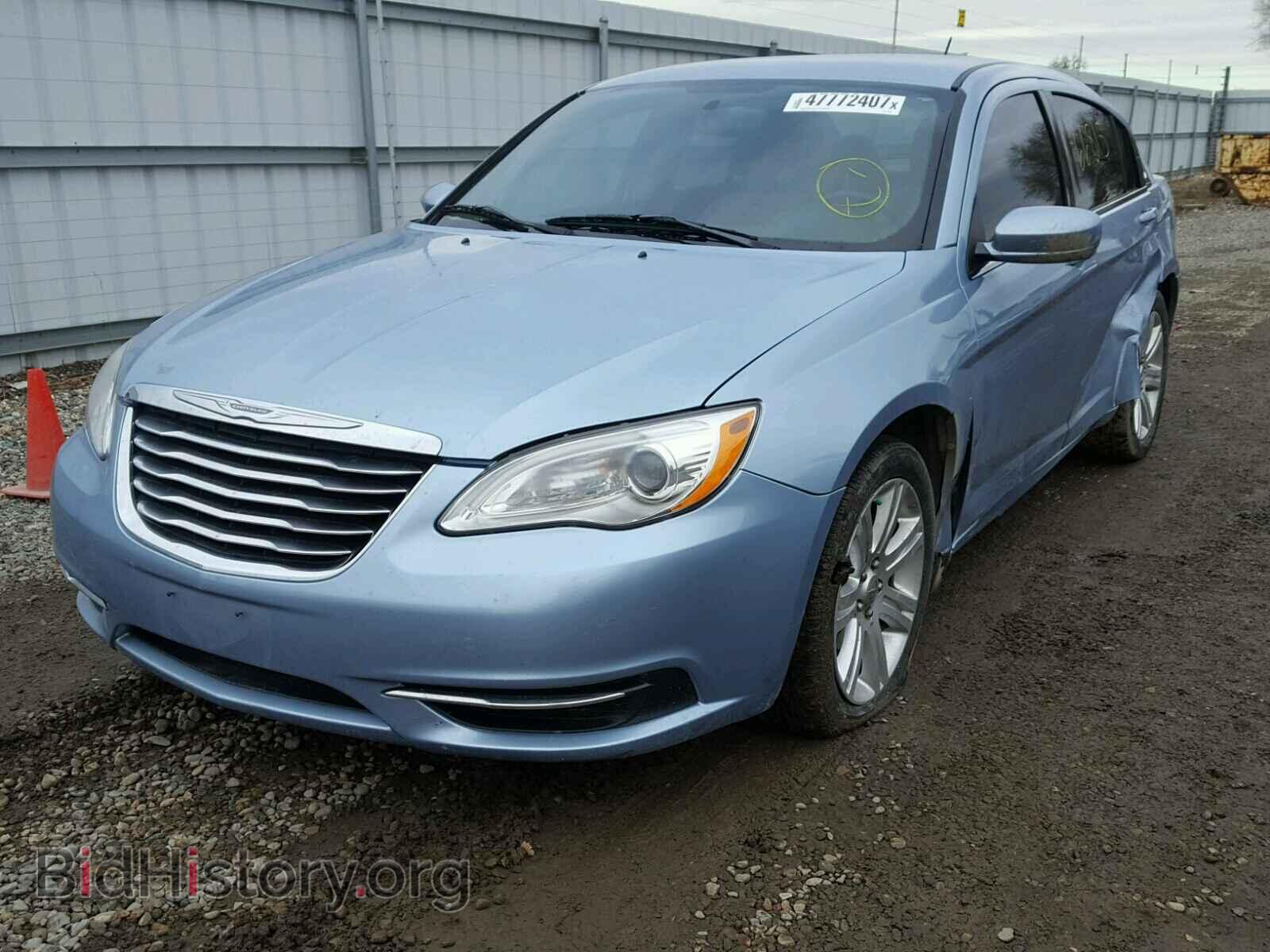2012 CHRYSLER 200 - VIN: 1C3CCBBG8CN197389 - Фото 2