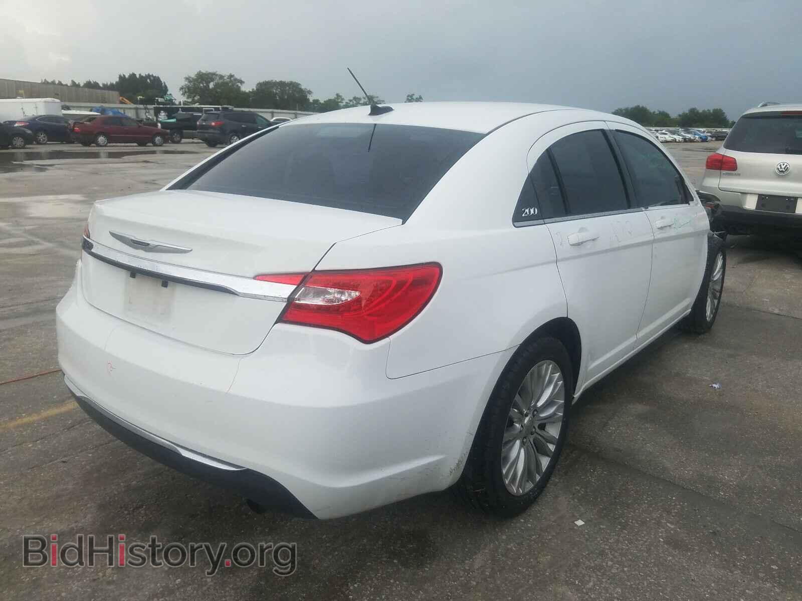 2013 CHRYSLER 200 - VIN: 1C3CCBAB9DN671017 - Фото 4