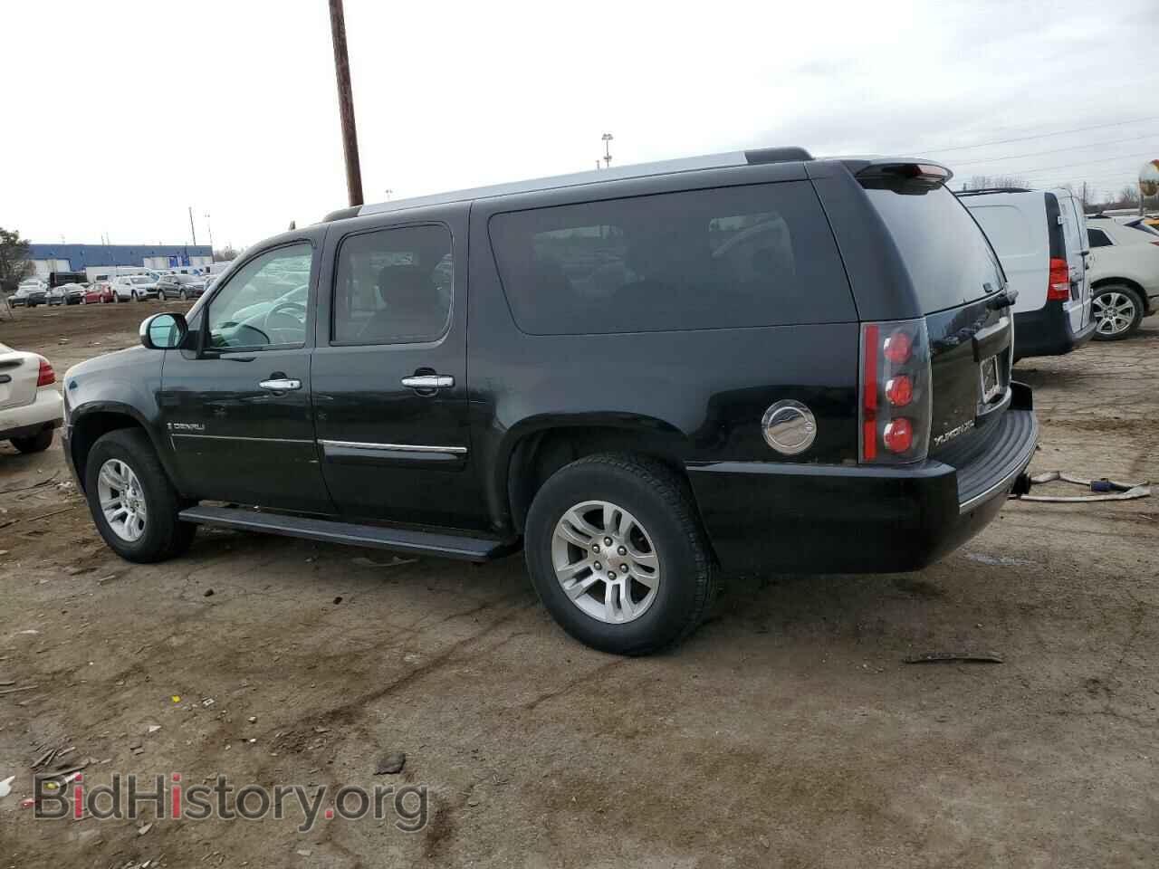 2007 GMC YUKON - VIN: 1GKFK66817J272926 - Фото 2