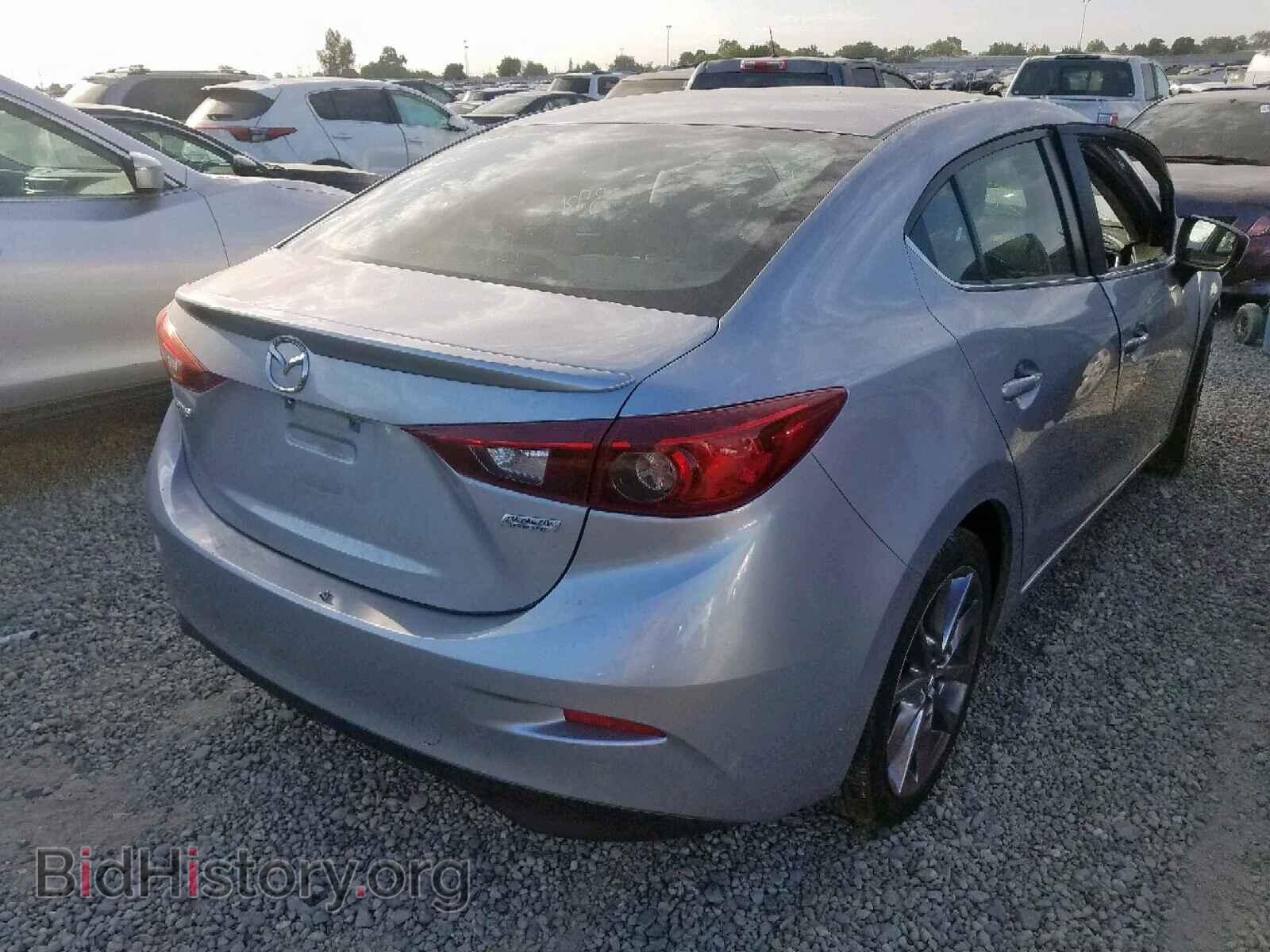 2018 MAZDA 3 - VIN: 3MZBN1V33JM197650 - Фото 4