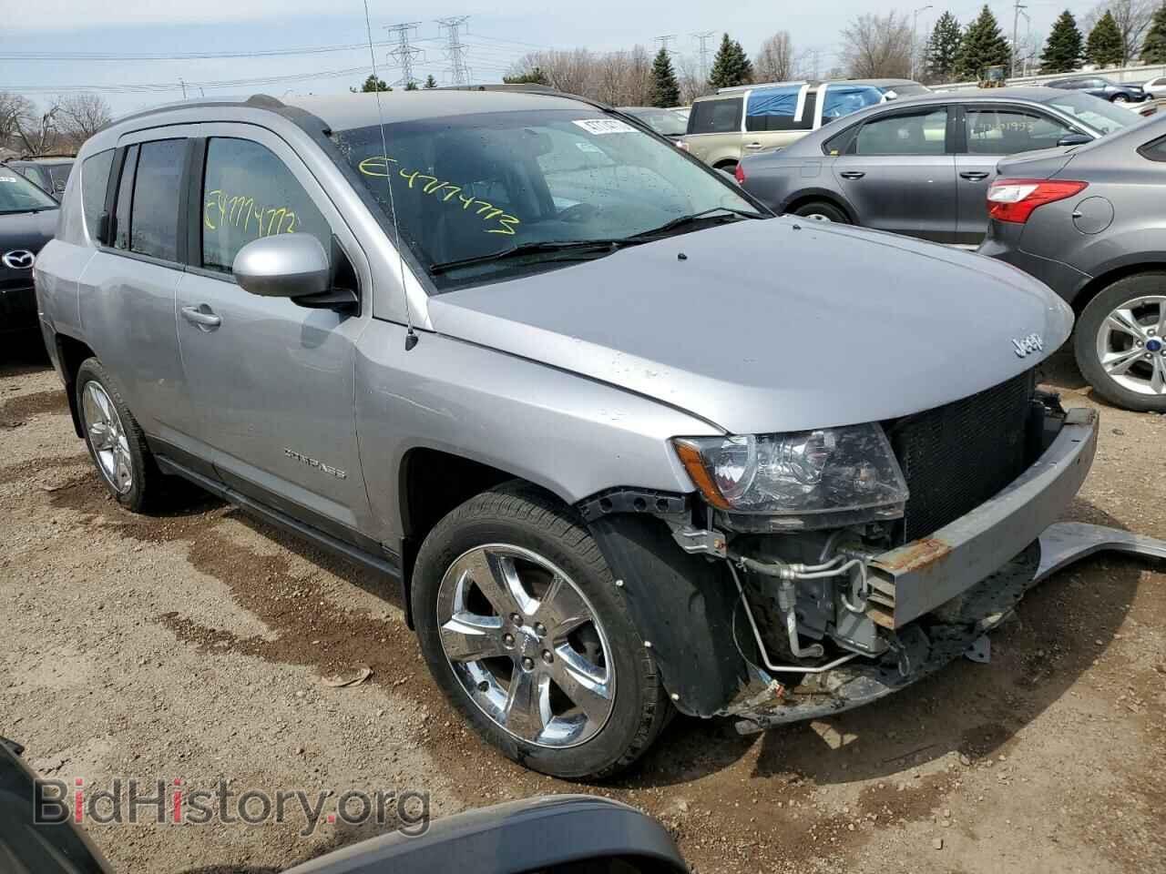2014 JEEP COMPASS - VIN: 1C4NJDEB9ED731370 - Photo 4