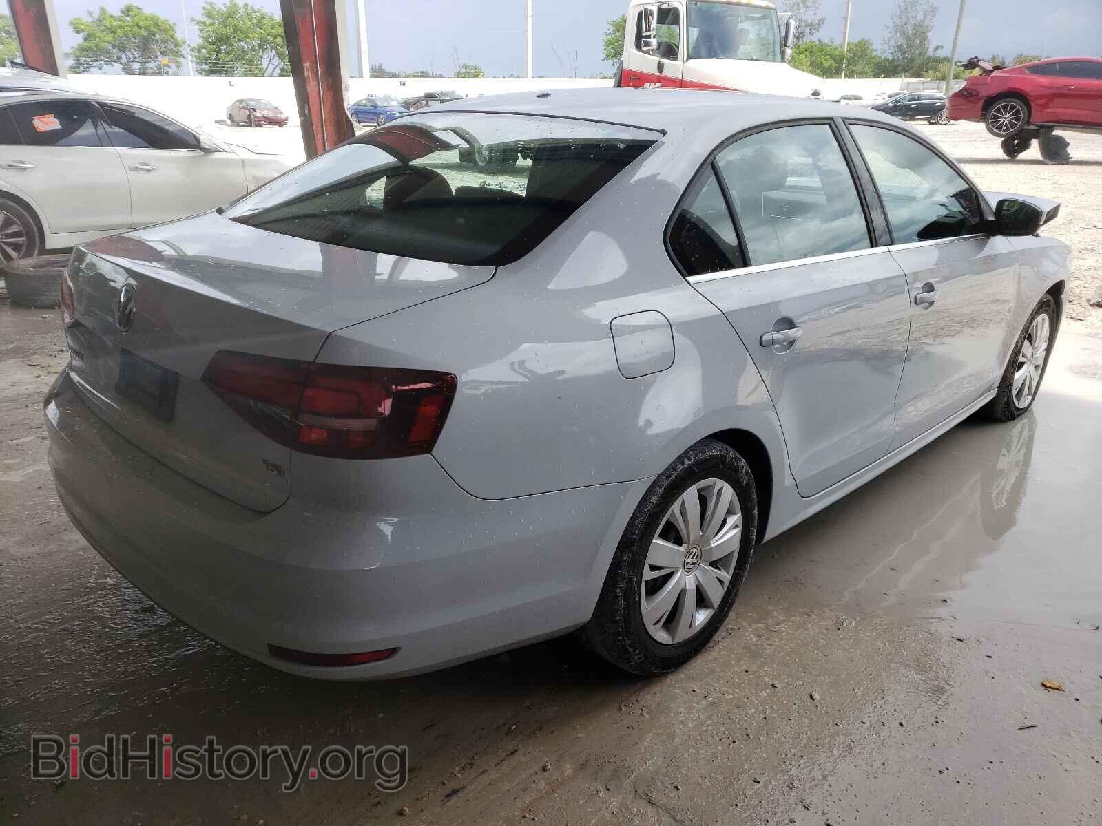 2017 VOLKSWAGEN JETTA - VIN: 3VW2B7AJ0HM411441 - Фото 4