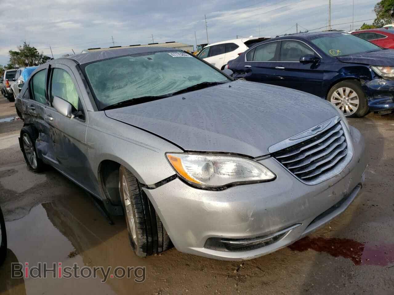 Photo 1C3CCBAB1DN648055 - CHRYSLER 200 2013