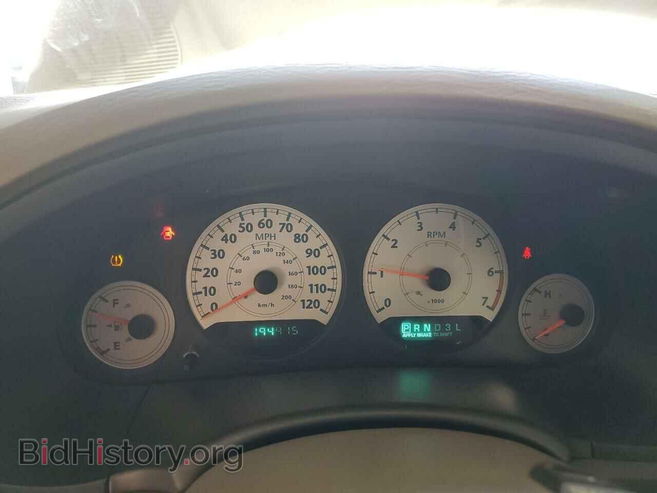 2006 CHRYSLER MINIVAN - VIN: 2A4GP54L76R688082 - Фото 9