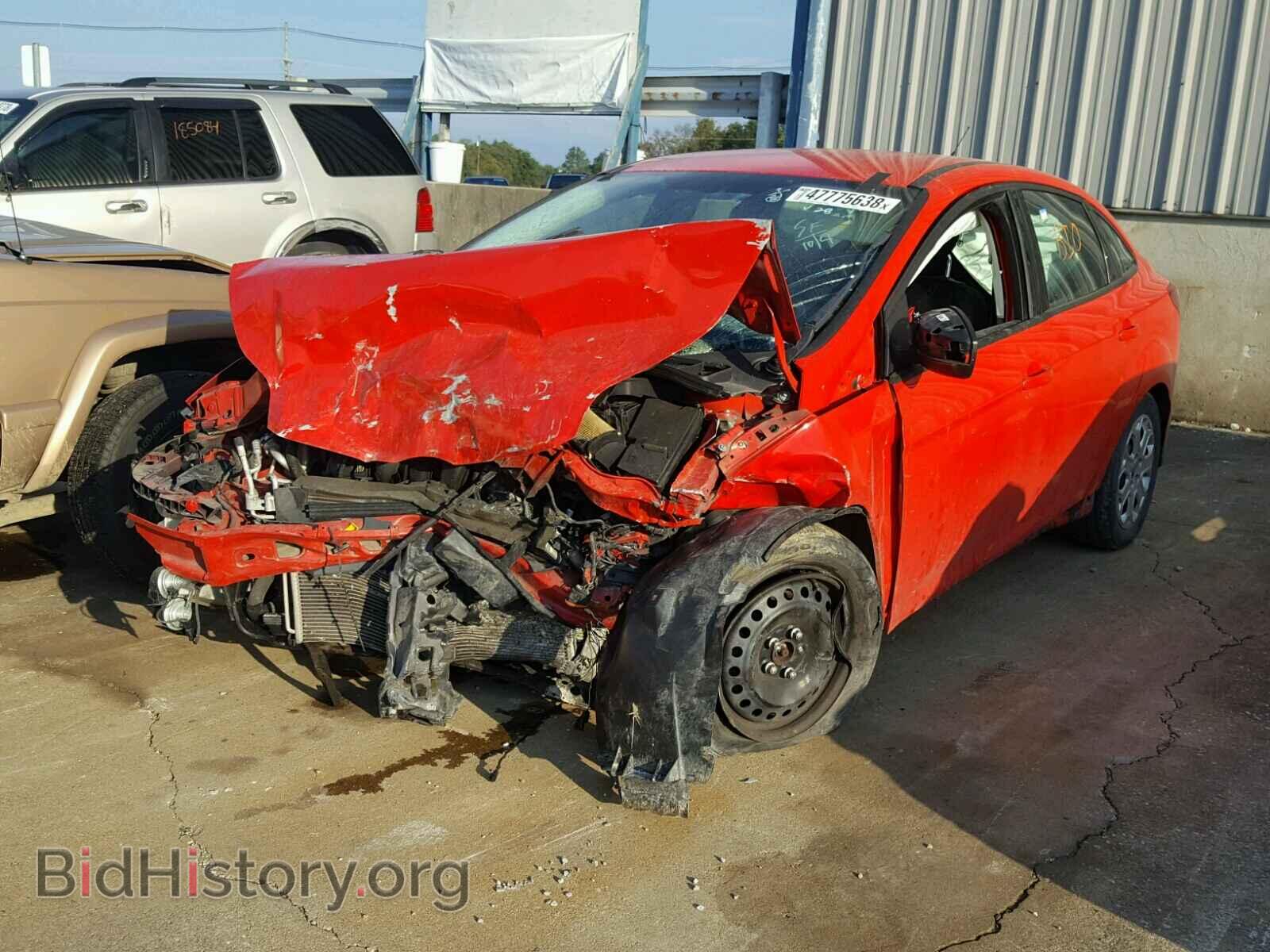 2012 FORD FOCUS - VIN: 1FAHP3F22CL195603 - Photo 2