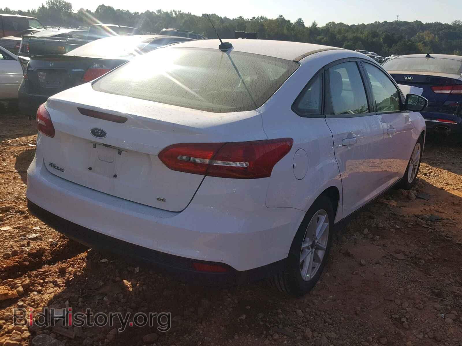 2017 FORD FOCUS - VIN: 1FADP3F25HL300429 - Photo 4