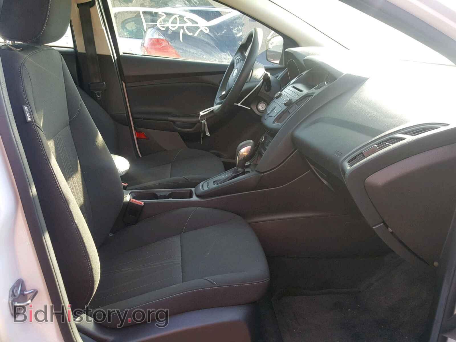 2017 FORD FOCUS - VIN: 1FADP3F25HL300429 - Photo 5
