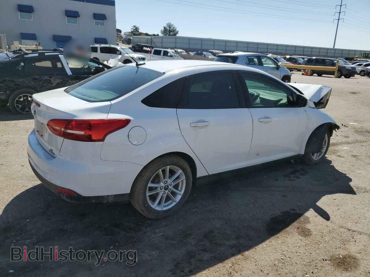 2016 FORD FOCUS - VIN: 1FADP3F27GL372733 - Photo 3