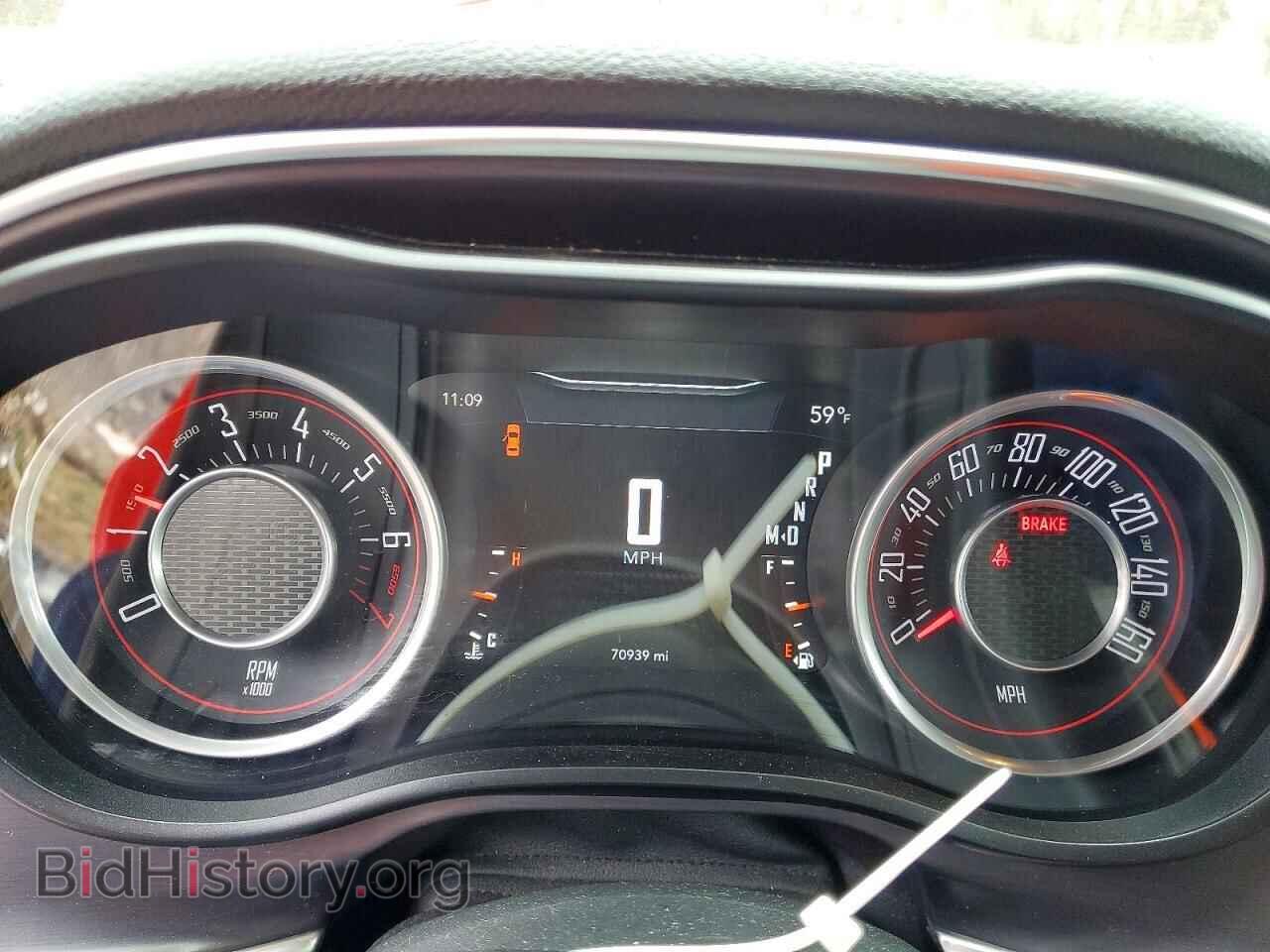 2016 DODGE CHALLENGER - VIN: 2C3CDZAG2GH130759 - Фото 9