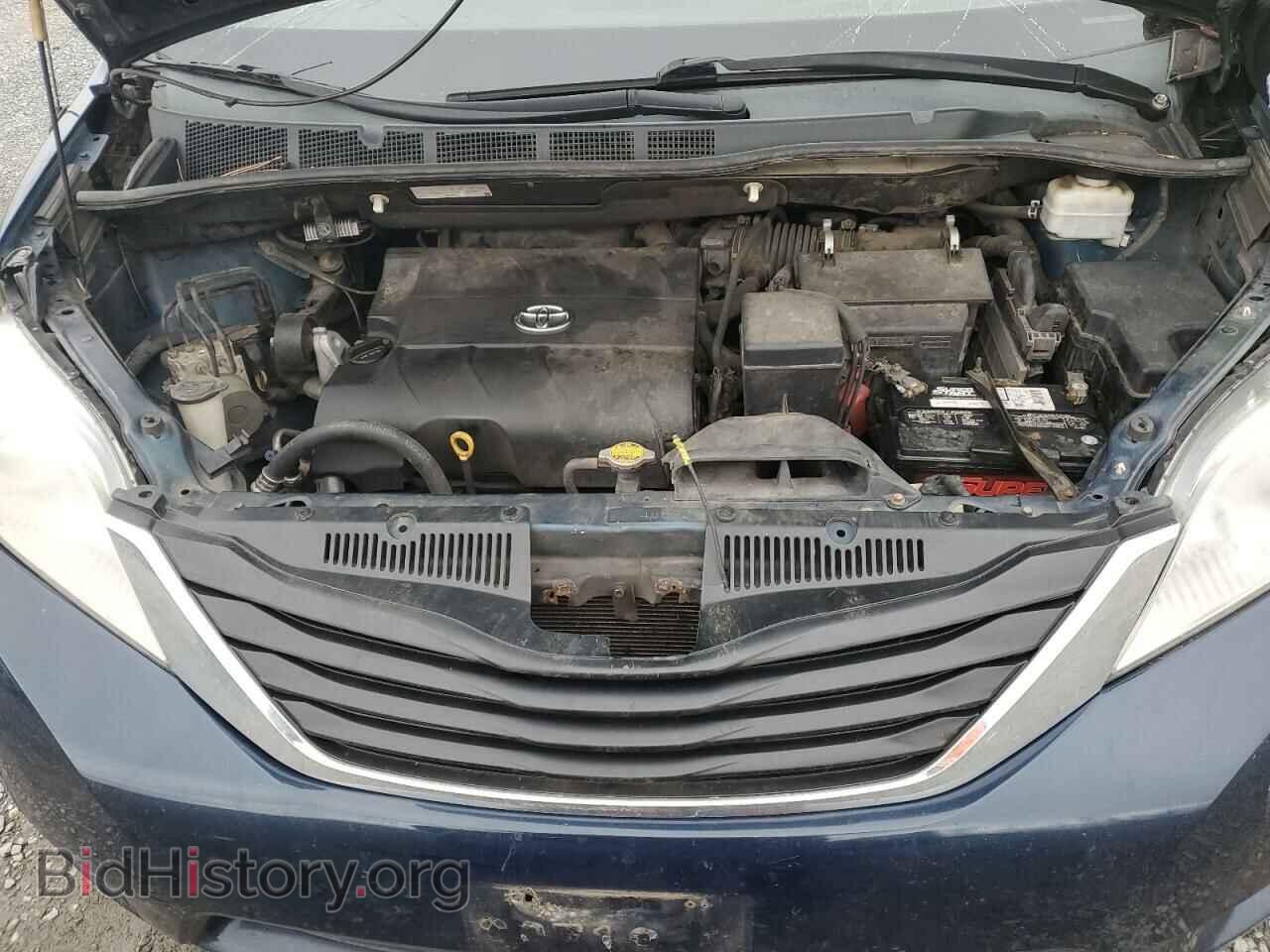 2011 TOYOTA All Models - VIN: 5TDKK3DC4BS066754 - Photo 13
