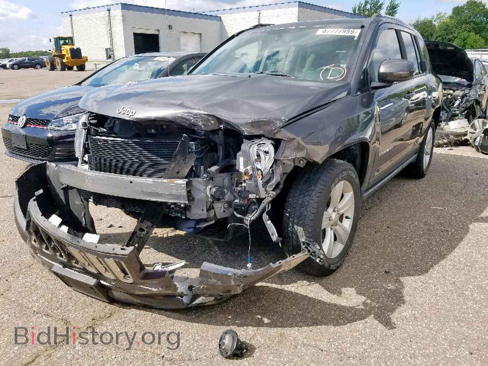 2014 JEEP COMPASS LA - VIN: 1C4NJDEB8ED863763 - Photo 2