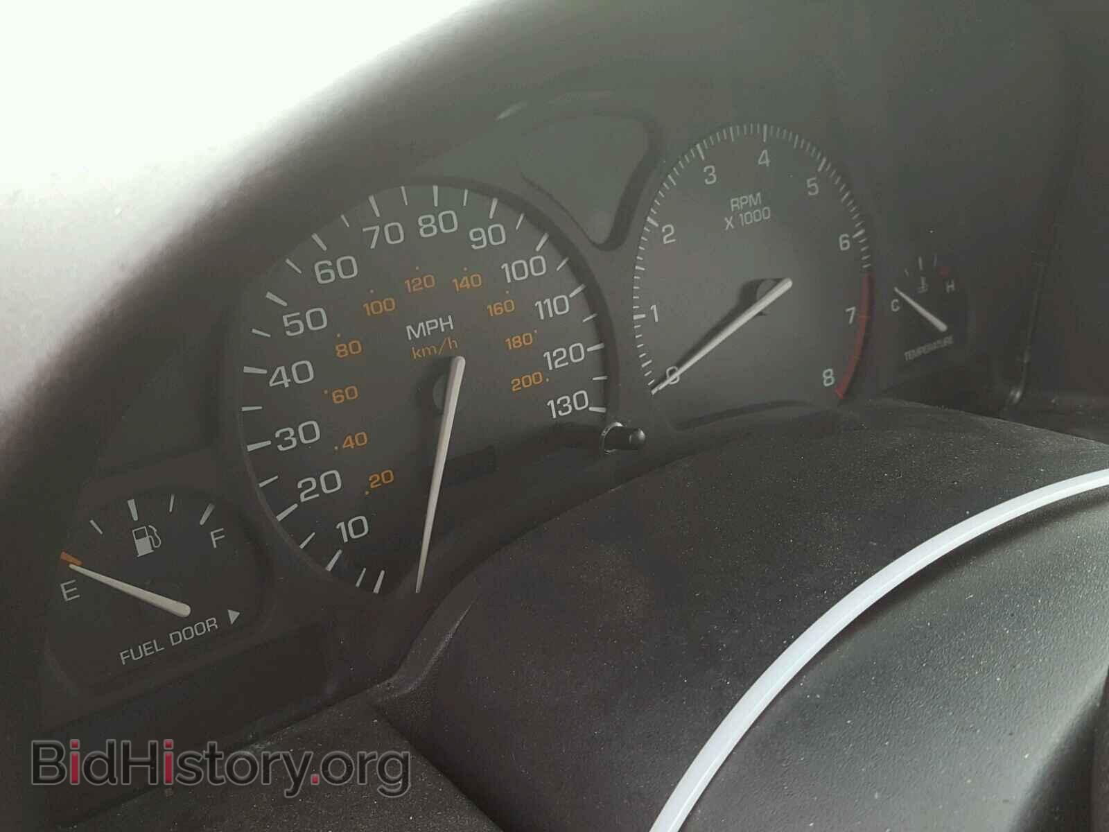 2002 SATURN VUE - VIN: 5GZCZ63BX2S805089 - Photo 8