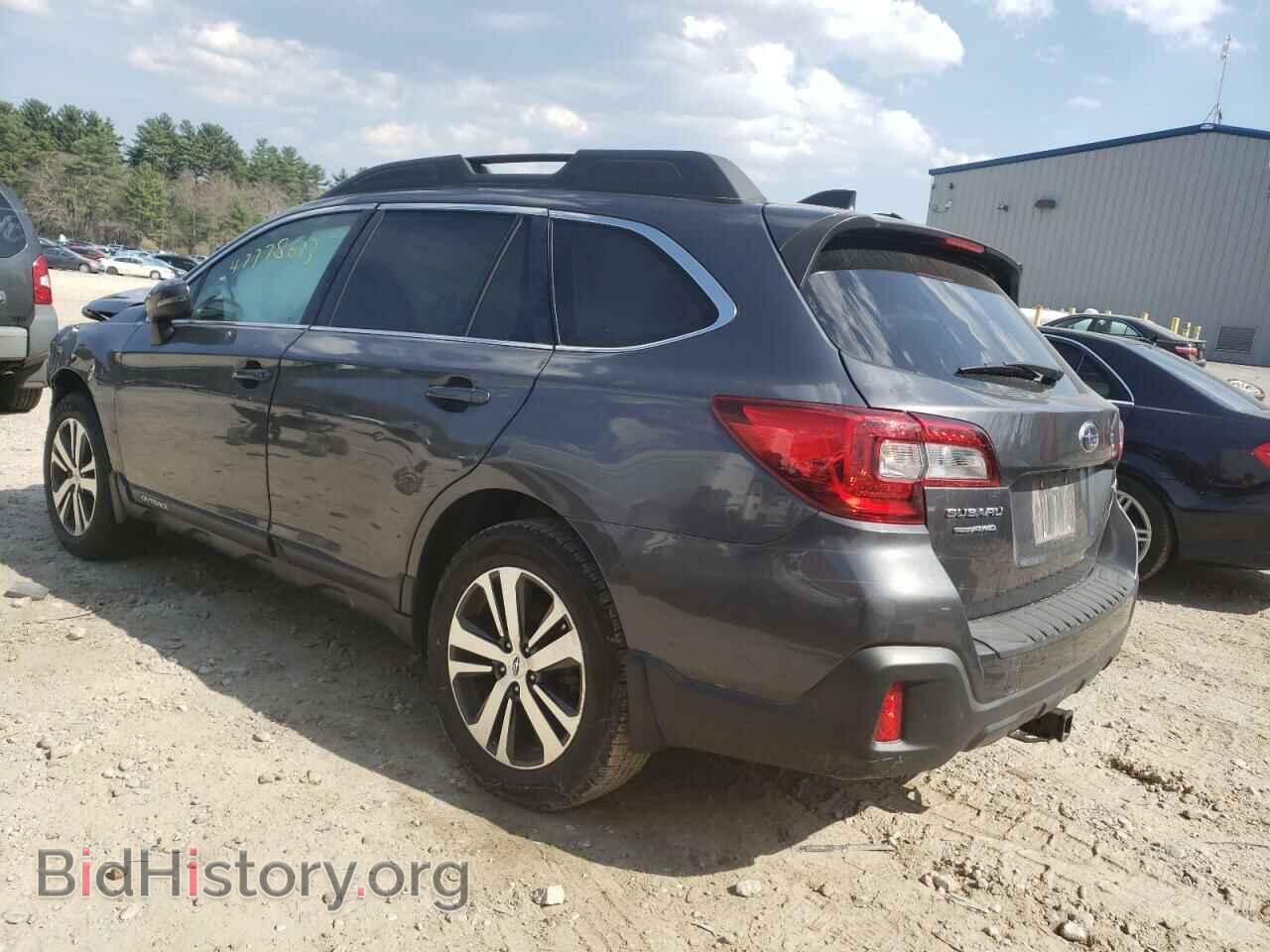 2018 SUBARU OUTBACK - VIN: 4S4BSAKC7J3247768 - Фото 2