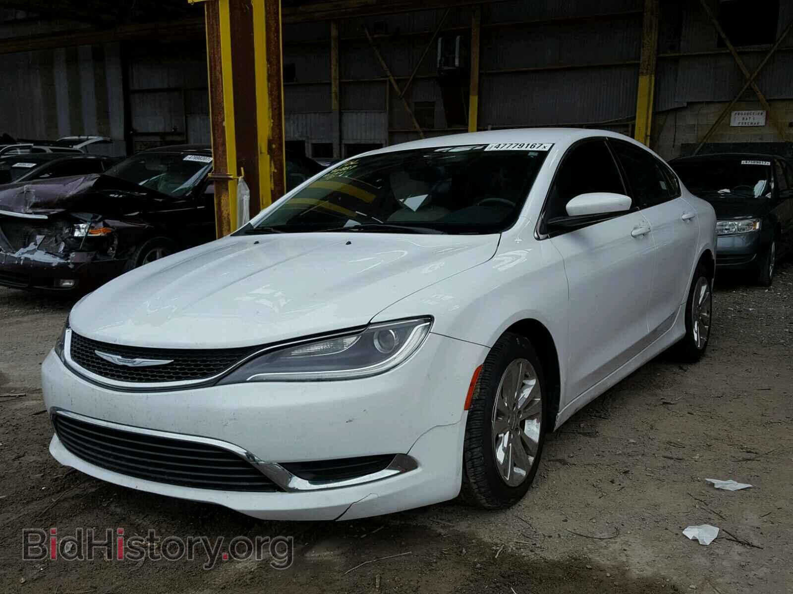 2015 CHRYSLER 200 - VIN: 1C3CCCAB5FN631607 - Photo 2