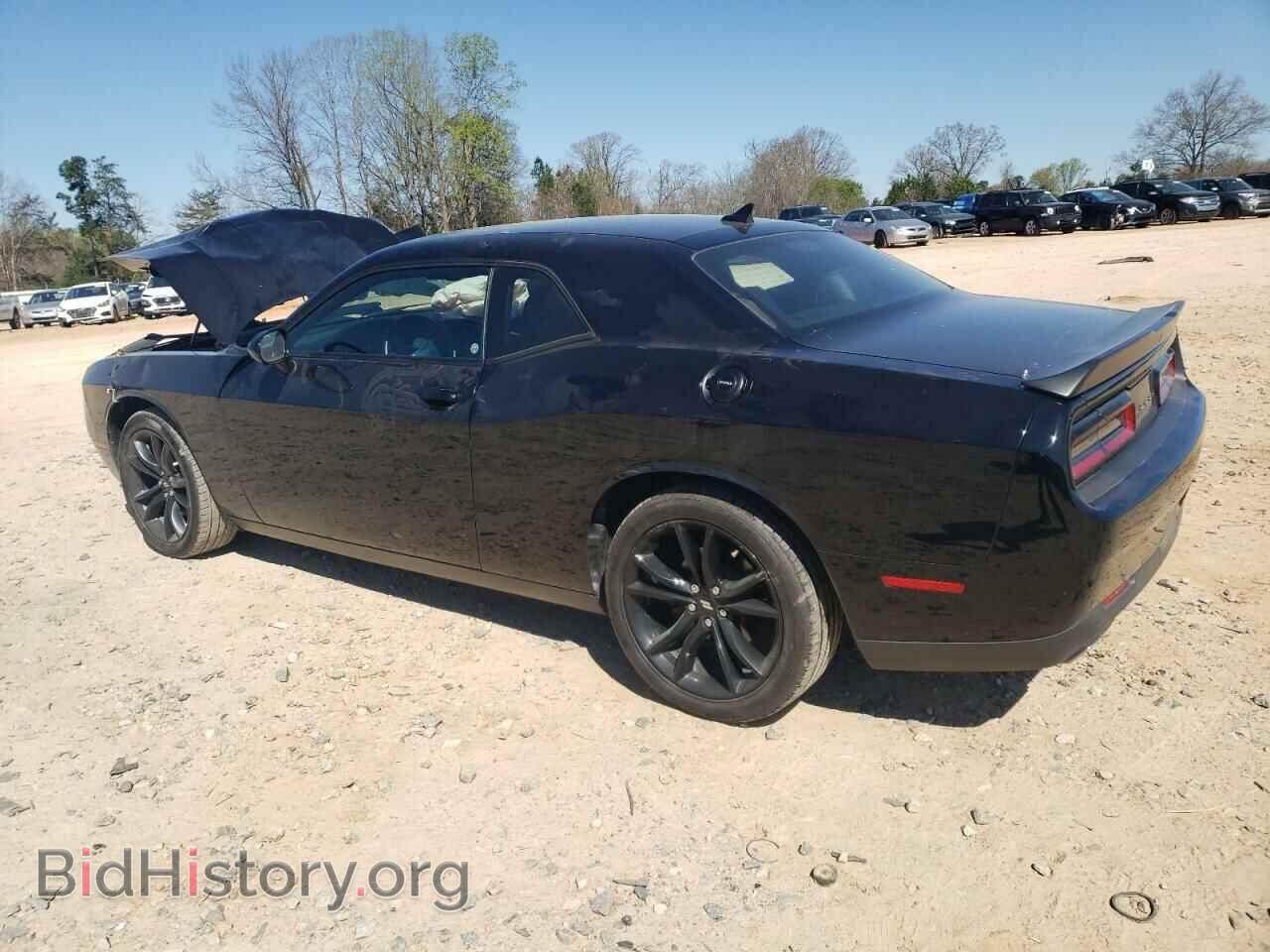 2018 DODGE CHALLENGER - VIN: 2C3CDZAG3JH246401 - Photo 2