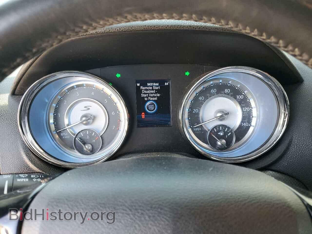 2014 CHRYSLER 300 - VIN: 2C3CCABG4EH352512 - Фото 9