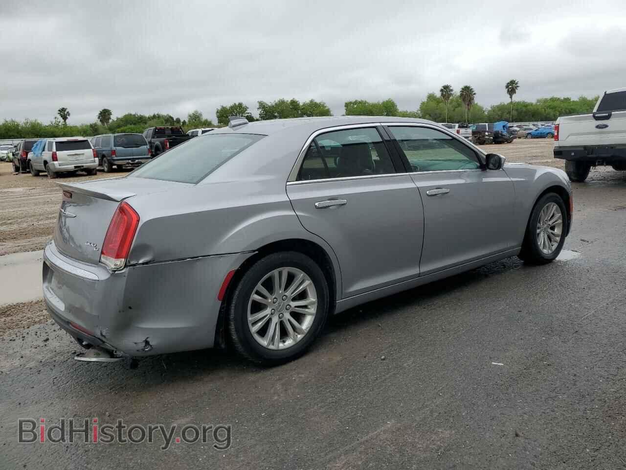 2016 CHRYSLER 300 - VIN: 2C3CCAEGXGH197947 - Фото 3