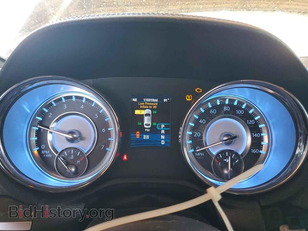 2013 CHRYSLER 300 - VIN: 2C3CCAET3DH510166 - Фото 9