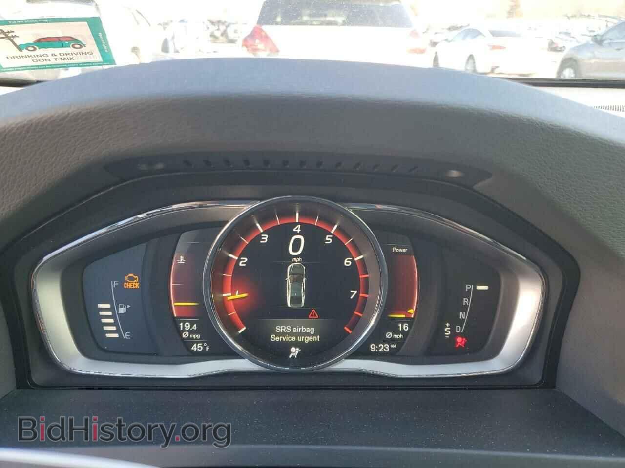 2017 VOLVO S60 - VIN: LYV402TK2HB150121 - Фото 9