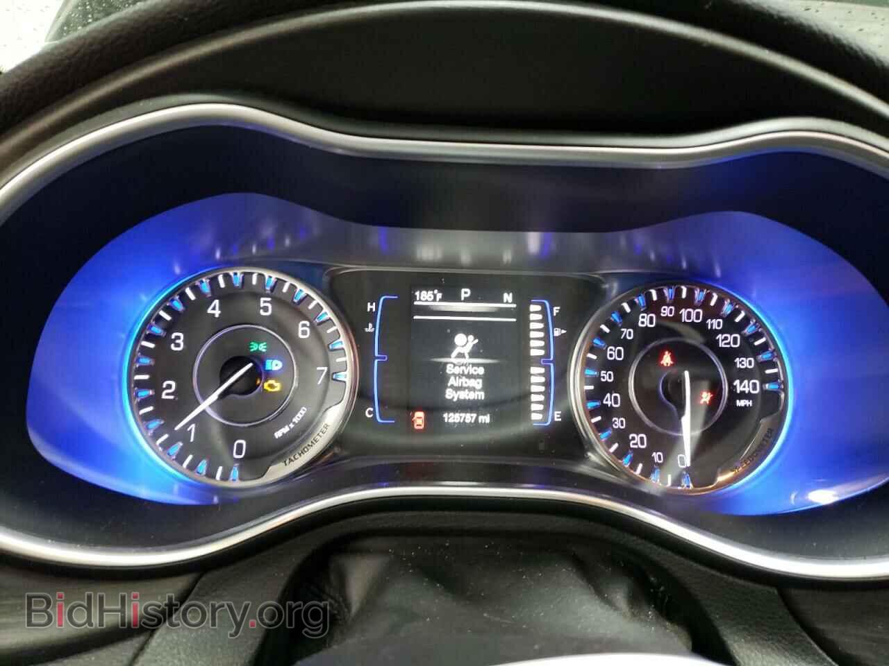 2016 CHRYSLER 200 - VIN: 1C3CCCAG2GN111202 - Фото 9