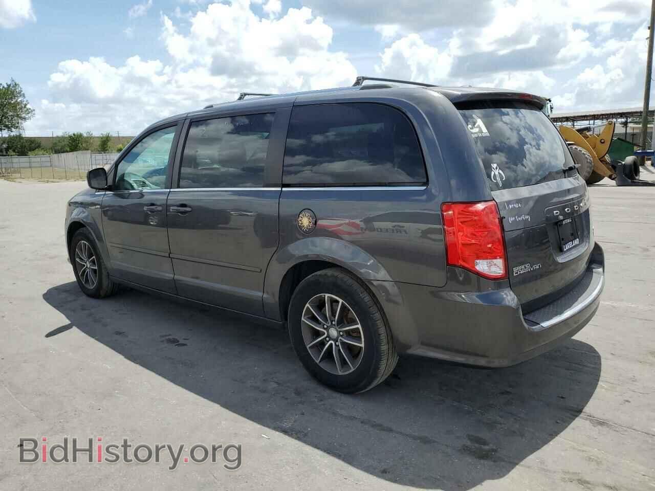 2017 DODGE CARAVAN - VIN: 2C4RDGCG7HR604806 - Фото 2