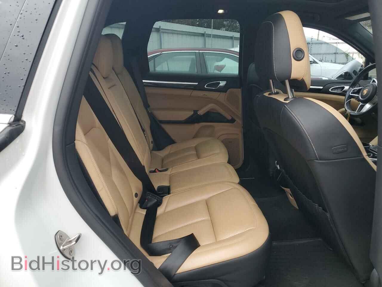 2017 PORSCHE CAYENNE - VIN: WP1AB2A25HLA50539 - Фото 10