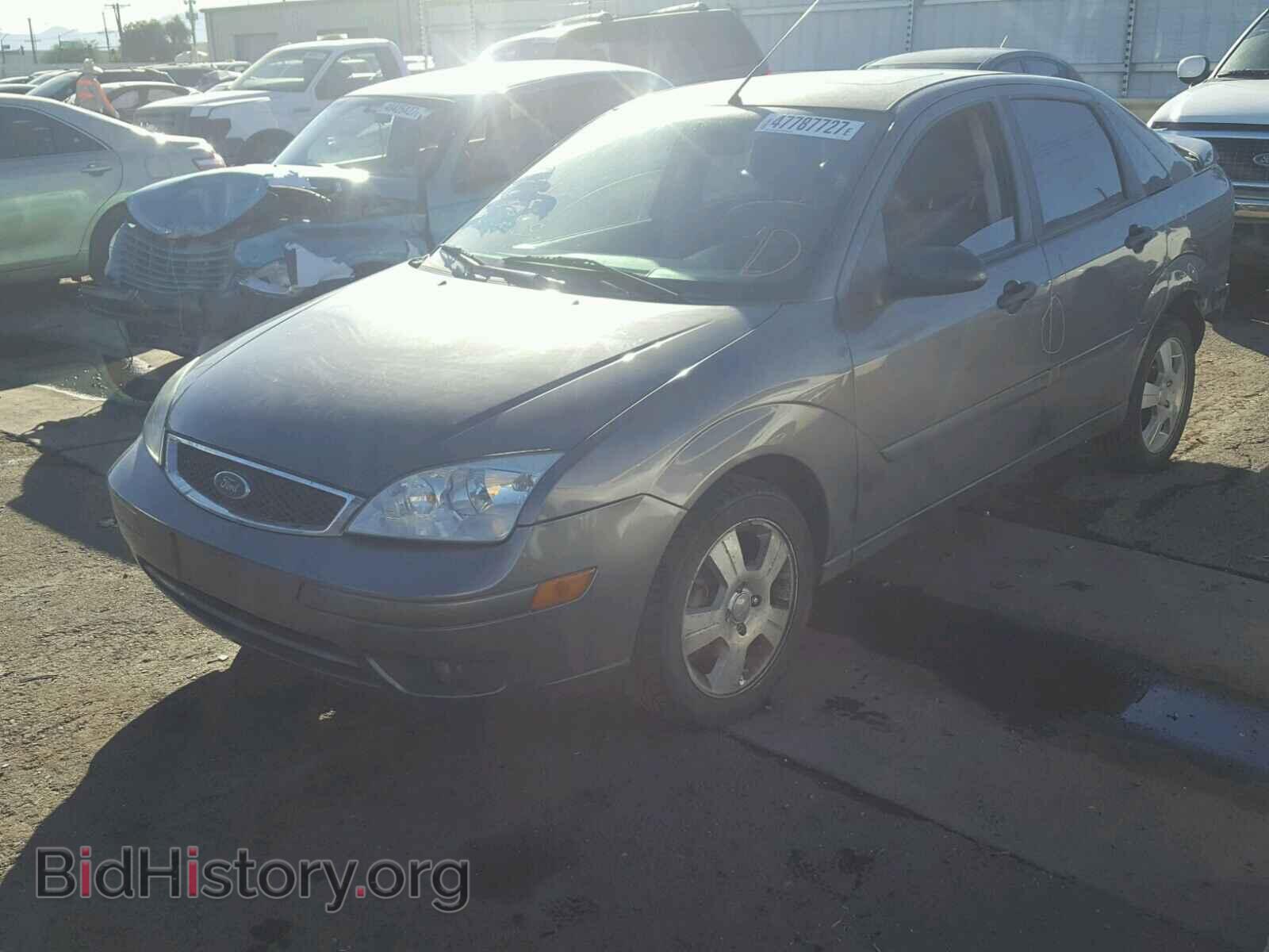 2007 FORD FOCUS - VIN: 1FAFP34N57W193174 - Фото 2