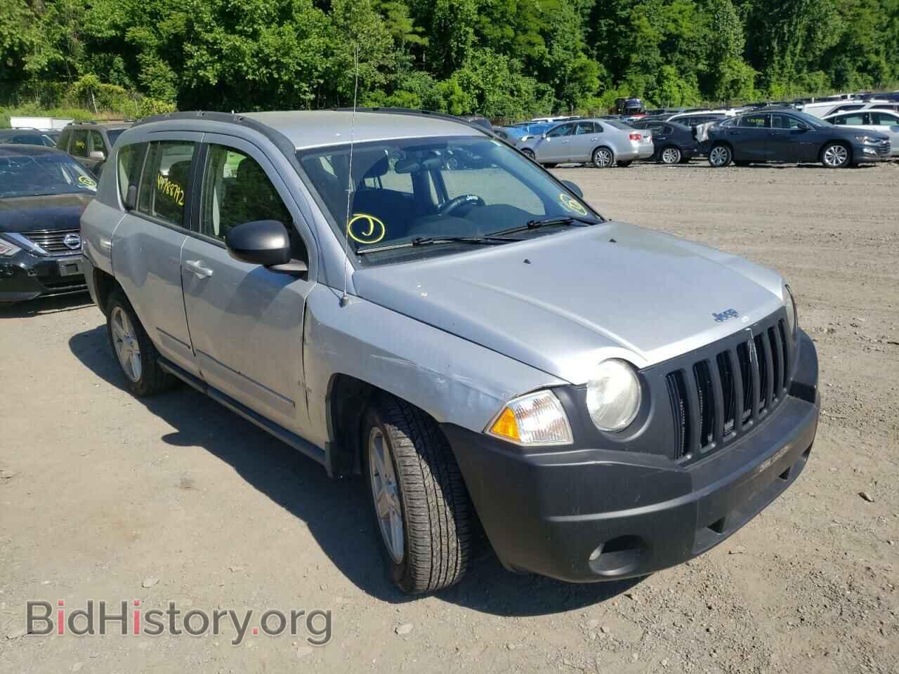 Photo 1J4NF4FB9AD591423 - JEEP COMPASS 2010
