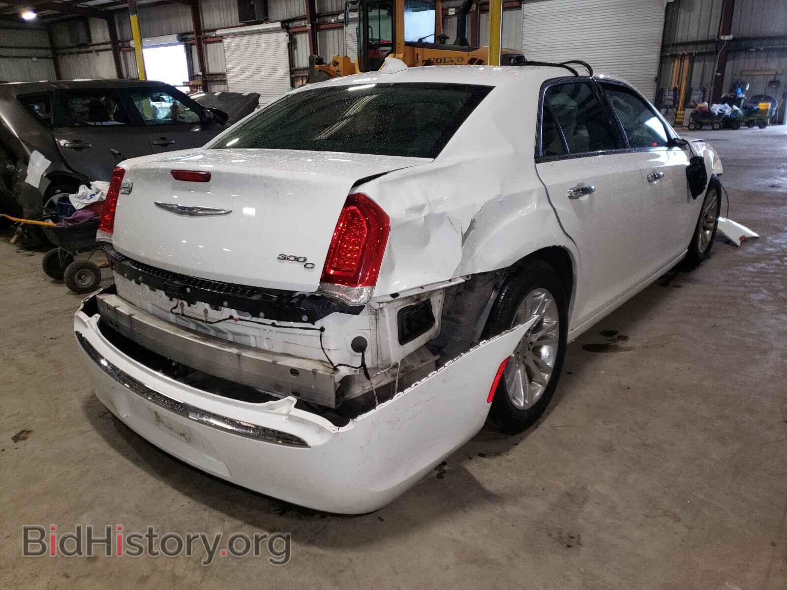 2017 CHRYSLER 300 - VIN: 2C3CCAEG2HH559853 - Фото 4