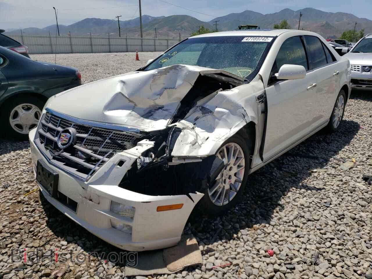 2011 CADILLAC STS - VIN: 1G6DW6ED7B0108314 - Фото 2